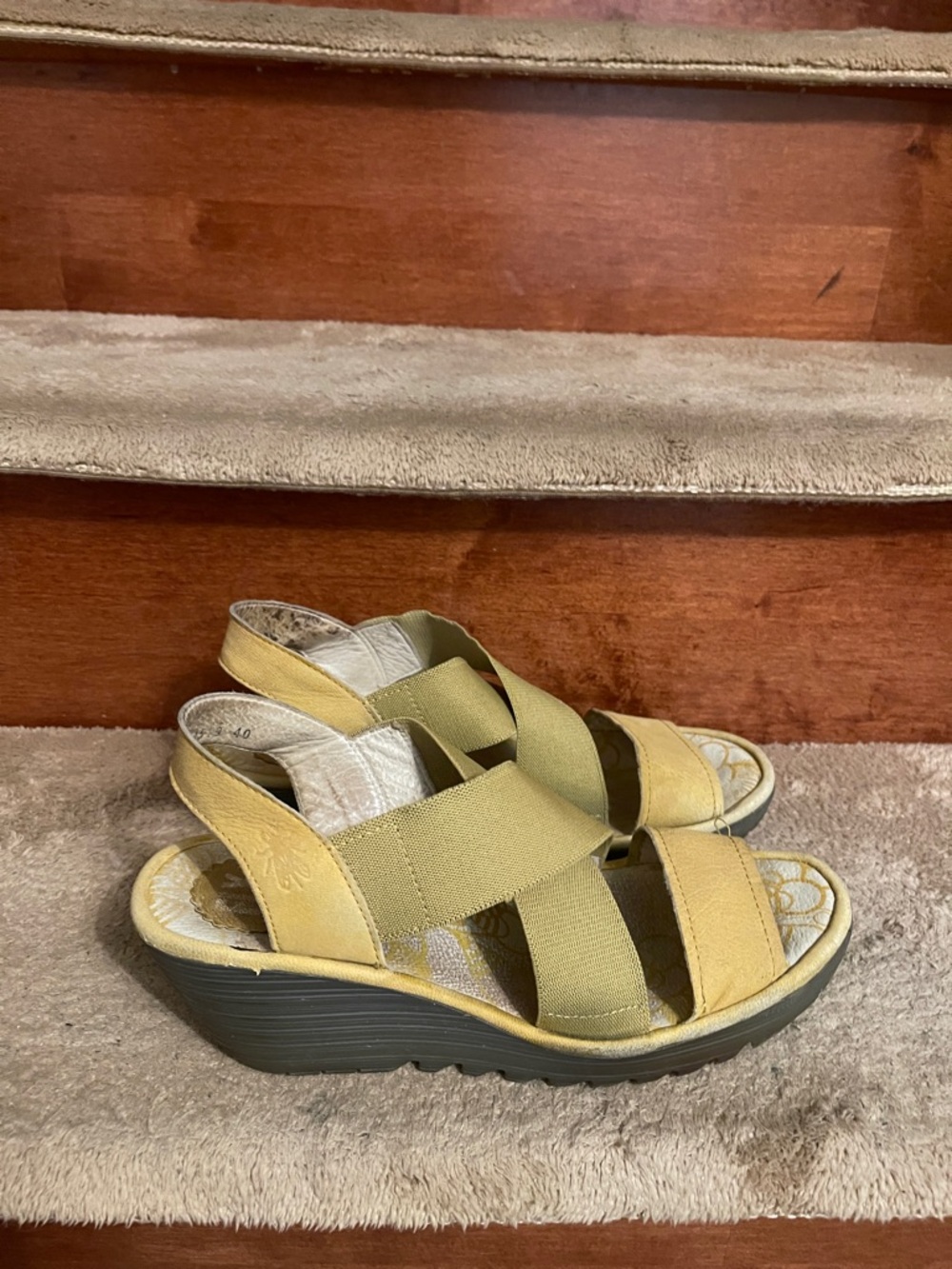 Fly London Olive & Yellow Strappy Wedge Sandals Excellent Condition Size 9.5